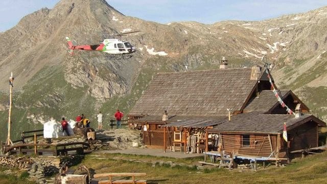 Vie sauvée au refuge de la Dent Parrachée